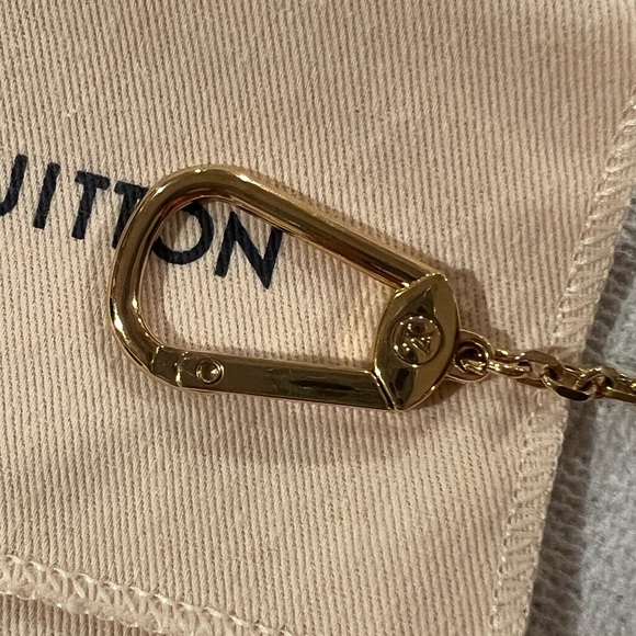 Rare Authentic Louis Vuitton Key Pouch In Damier Azur GUC - Picture 9 of 15